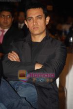 Aamir Khan at CNBC Business Awards in Taj Land_s End on 23rd Jan 2009 (2).JPG