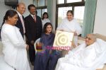 Raveena Tandon inaugurates pediatric cardiac centre in Brahmakumari Hospital on 25th Jan 2009 (10).JPG