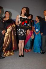 Kareena Kapoor honoured by Rotary Club in Grand Hyatt on 1st Feb 2009 (20).JPG