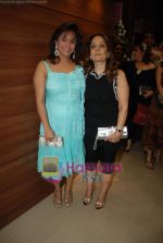 Roopa Fabiani, Asha Patel at Golden Boutique launch in Colaba on 4th Feb 2009 .JPG