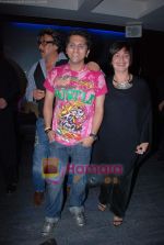 Mohit Suri, Pooja Bhatt, Jackie Shroff at the Success party of Raaz - The Mystery Continues on 6th Feb 2009 (72).JPG