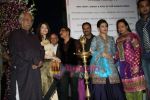 Madhuri Dixit inaugurates Hair and Make-up fashion week in Rangsharda Auditorium, Bandra on 9th Feb 2009 (21).JPG