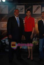 Deepika Padukone, Vijay Mallya at Force India-MTV Kingfisher F1 show launch in Taj Land_s End on 10th Feb 2009 (4).JPG
