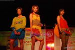 at show by Achala Sachdev for LS Raheja college in Bandra on 12th Feb 2009 (17).JPG