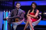 Bipasha Basu, Neil Mukesh at Aa Dekhen Zara Music Launch on Indian Idol sets in RK Studios on 14th Feb 2009 (36).JPG