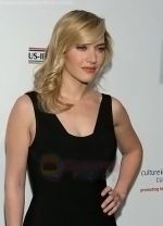 Kate Winslet at the 4th Annual OSCAR WILDE - HONORING THE IRISH FILM Awards held at The Ebell Club on February 19, 2009 in Los Angeles, California Kate Winslet at the 4th Annual OSCAR WILDE - HONORING THE IRISH FILM Awards held at The Ebell Club on February 19, 2009 in Los Angeles, California (5).jpg