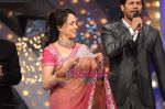 Hema Malini at the Dancing Queen grand finale on Colors on 7th March 2009 (130).JPG