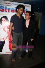 Vinay Pathak, Siddharth Makkar at the Premiere of Straight in Fame on 19th March 2009 (3).JPG
