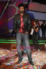Prabhu Deva on the sets of Dance India Dance in Famous Studios on 23rd March 2009 (2).JPG