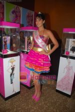 Katrina Kaif walk the ramp for Barbie doll Show at LIFW on 27th March 2009 (19).JPG