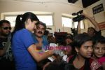 Katrina Kaif visits Dharavi slums on 29th March 2009 (43).JPG