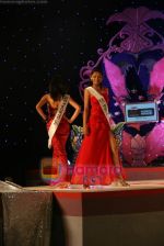 at the Grand finale of Gladrags Mega Model & Manhunt 09 in Mumbai on 28th March 2009 (87).JPG