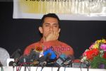 Aamir Khan at ADR election media press meet in Mehboob Studios on 31st March 2009 (18).JPG