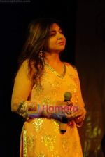 Alka Yagnik at Abhijeet live concert by Giants club of Chowpatty in Birla Matoshree on 3rd April 2009 (3).JPG