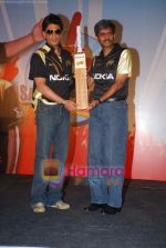 Shahrukh Khan at Nokia_s tie up with Kolkata Knight Riders in Taj Land_s End on 5th April 2009 (41).JPG