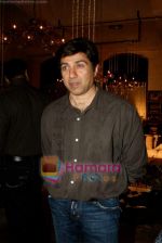 Sunny Deol at Tania Deol_s interiors at Good Earth on 4th April 2009 (41).jpg
