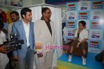 Darsheel Safary unveils Smart Start in Pheonix Mills, Mumbai on 9th April 2009 (5).JPG