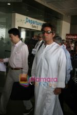 Shakti Kapoor depart for Golden temple in Domestic Airport, Mumbai on 9th April 2009 (27).JPG