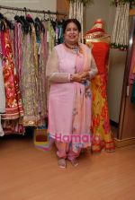 at the launch of Maheka Mirpuri_s Spring Summer collection in Mahalaxmi on 9th April 2009 (11).JPG