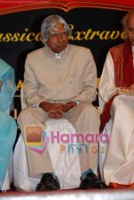 Abdul Kalam at the launch of Pt Jasraj_s Raga Symphony album in Sophia auditorium on 15th April 2009 (4).JPG