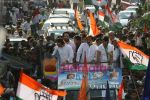 Salman Khan campaigns for Priya Dutt in Bandra Talao on 15th April 2009 (18).JPG
