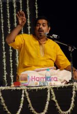 Shankar Mahadevan at Shankar Mahadevan_s Beyond Boundaries concert in NCPA on 22nd April 2009 (5).JPG