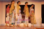 at BD Somani fashion show in Shanmukhanand Hall on 3rd May 2009 (22).JPG