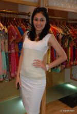 Pooja Chopra at Ritu Kumar store, Lower Parel on 8th May 2009 (26).JPG