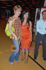 Bobby Darling, Shibani Kashyap at Doomsday film premiere in Cinemax on 14th May 2009 (23).JPG