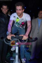 Neil Mukesh at Baqar_s Spinnathon event in True fitness Spa on 19th May 2009 (10).JPG