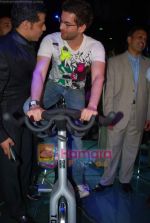 Neil Mukesh at Baqar_s Spinnathon event in True fitness Spa on 19th May 2009 (15).JPG