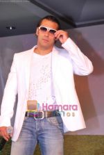 Salman Khan at the launch of the second season of Dus Ka Dum on 21st May 2009 (35).JPG