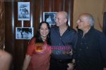 Anupam Kher, Mahesh Bhatt, Rohini Hattangadi at the premiere of Saaransh in Metro BIG Cinemas on 23rd May 2009 (2).JPG