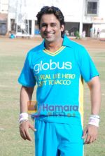 Anuj Saxena at the cricket match for CPAA and Percept celebrate World No Tobacco Day in Mumbai Police Gymkhana, Mumbai on Monday, 25 May 2009 (46).JPG