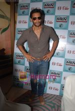 Milind Soman at the Launch of Elder_s Just for Men in India in Marine Plaza on 26th May 2009 (2).JPG