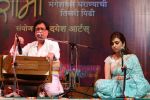 Jagjit Singh, Radha Mangeshkar at the album Launch of Radha Mangeshkar in Dinanath Mangeshkar Hall on 29th May 2009 (2).JPG