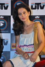 Kangana Ranaut at the Launch of Fashion movie on mobile in UTVPlay.com at Fame on 3rd June 2009 (20).JPG