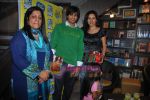 Karnveer and Teejay Sidhu at Poddar_s Zelda book launch in Granth Book Store on 5th June 2009 (4).JPG