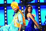 Saif Ali Khan and Deepika Padukone in the still from movie Love Aaj Kal (2).jpg