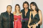 Hrithik Roshan, Suzanne Khan, Farah Ali Khan, Manav Gangwani at The 10th IDEA IIFA Awards in Macau on 13th June 2009 (2).jpg