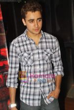 Imran Khan at Hamateur event by stand up comedian Vir Das in Blue Frof on 21st June 2009 (15).JPG