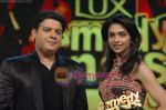 Deepika Padukone, Sajid Khan at Lux Comedy Honors 2009 on Star Gold (2).JPG