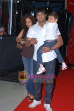 Madhavan with his wife and kid at Harry Potter 6 premiere in IMAX Wadala on 15th July 2009 (2).JPG