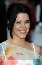 Neve Campbel at the London Premiere of movie INGLOURIOUS BASTERDS on July 23rd, 2009 at Odeon Leicester Square (5).jpg