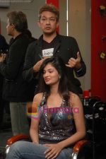 Sayali Bhagat Inaugurates Jawed Habib Hair & Beauty Studios at Madhap on 23rd July 2009 (21).JPG
