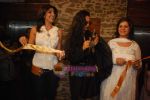 Rekha, Shilpa Shetty, Kiran Bawa at the launch of Shilpa Shetty_s spa Iosis with Kiran Bawa on 26th July 2009 (6).JPG
