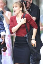 Rachel McAdams on the sets of Morning Glory (14).jpg