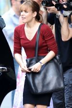 Rachel McAdams on the sets of Morning Glory (7).jpg