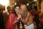 Shilpa Shetty visits temple on occasion of Nag Panchami in  Powai 28th July 2009 (14).JPG