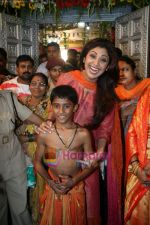 Shilpa Shetty visits temple on occasion of Nag Panchami in  Powai 28th July 2009 (18).JPG